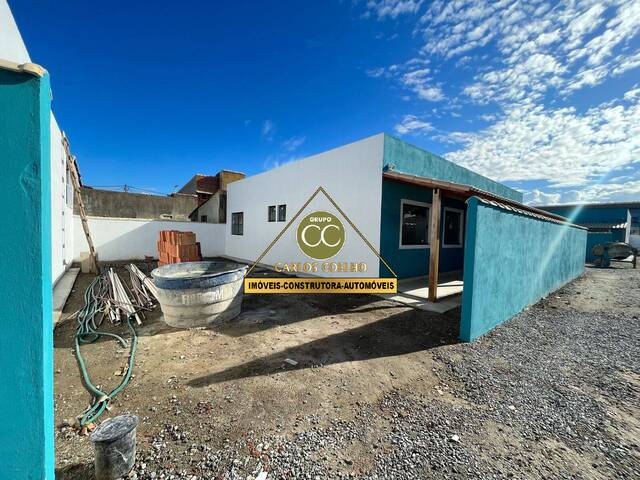 #4574 - Casa para Venda em Cabo Frio - RJ