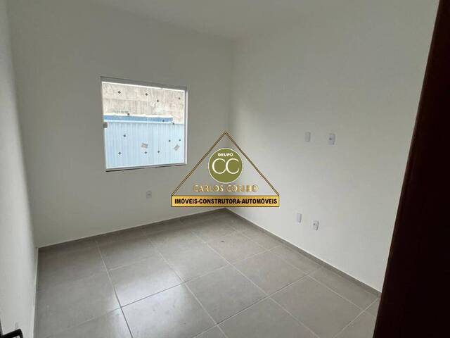 #4716 - Casa para Venda em Cabo Frio - RJ