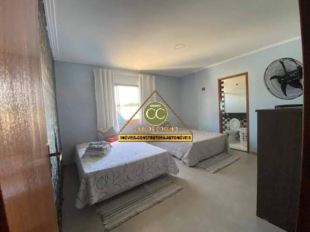 #3147 - Casa para Venda em Cabo Frio - RJ