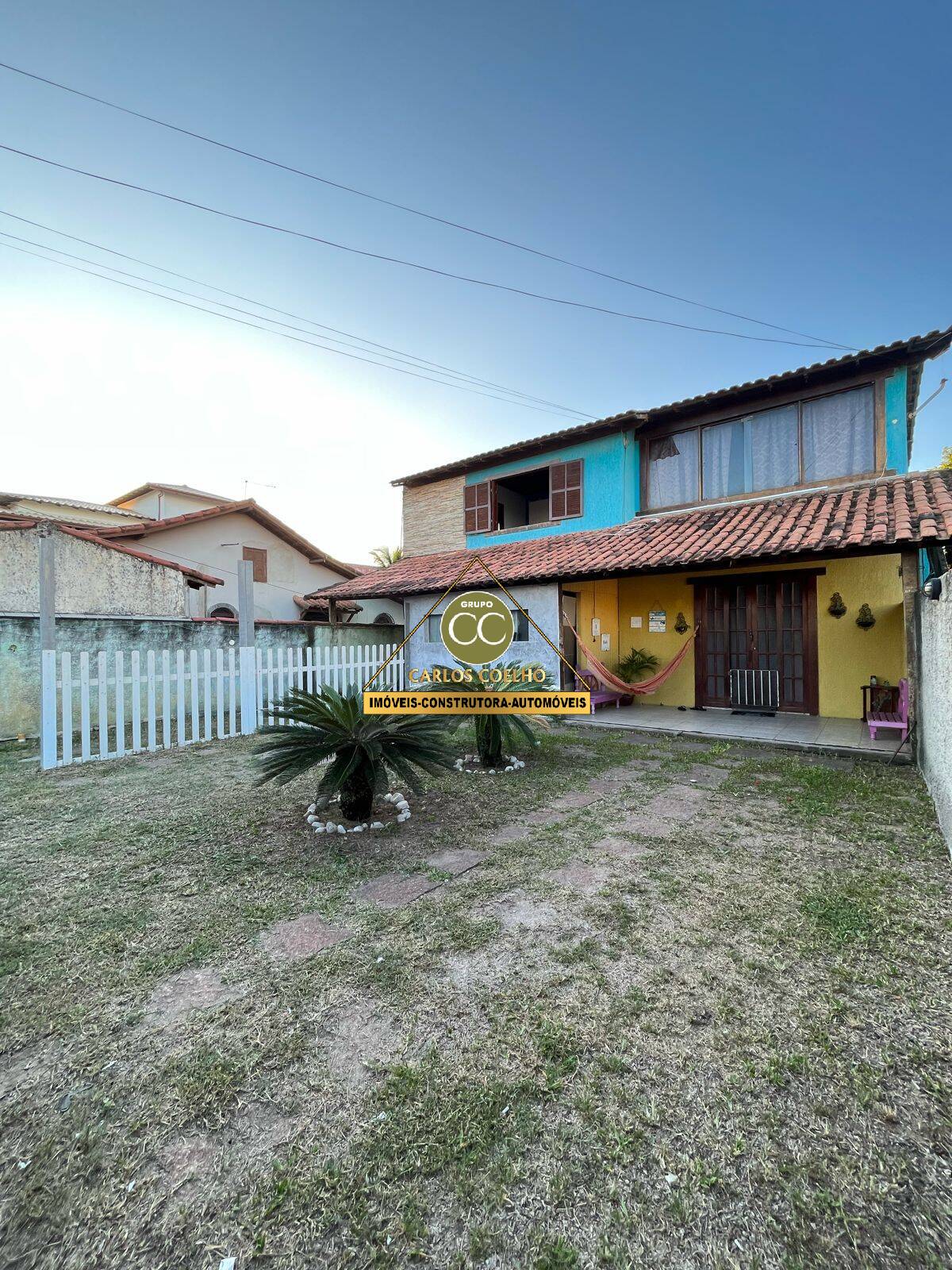 4 Casas lado praia em Unamar-Cabo Frio/RJ