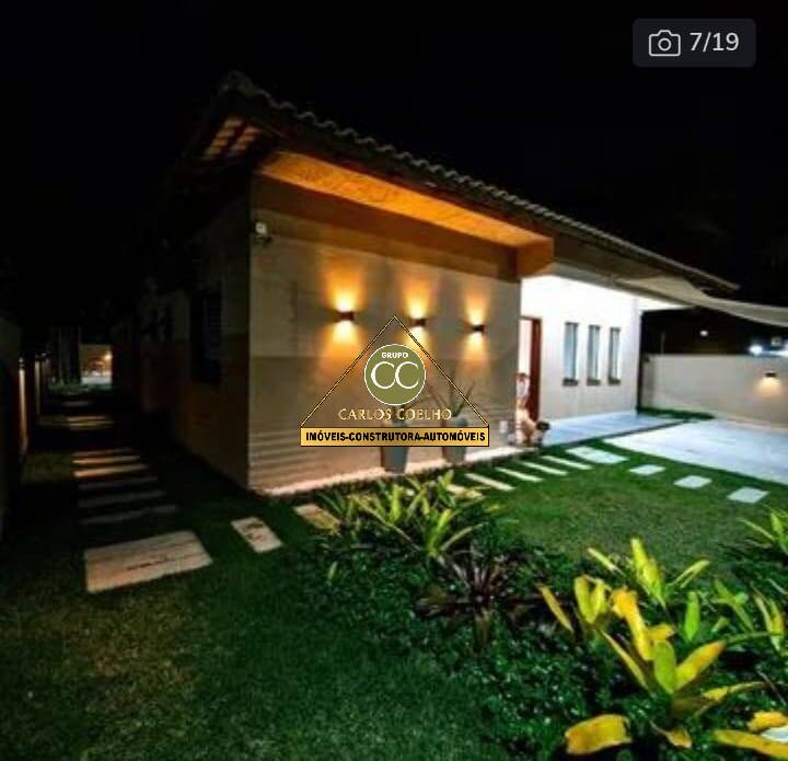 Casa luxuosa em frente ao mar