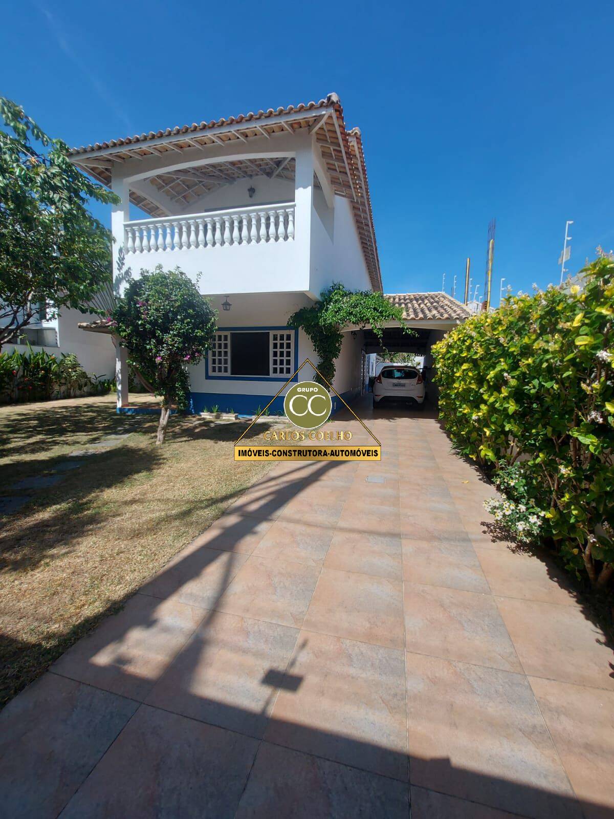 Linda casa com estilo Colonial!!