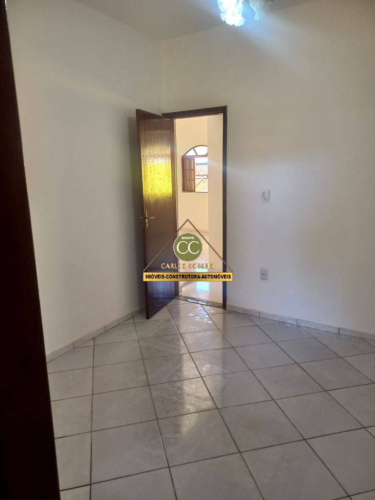 Casa à venda e aluguel com 2 quartos - Foto 2