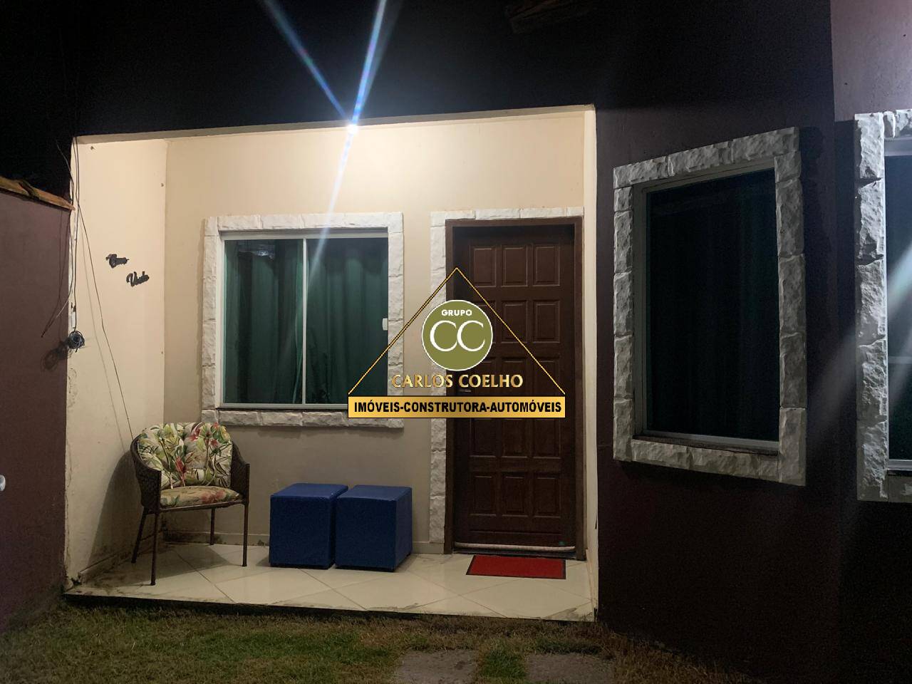 Casa à venda com 2 quartos, 52m² - Foto 12